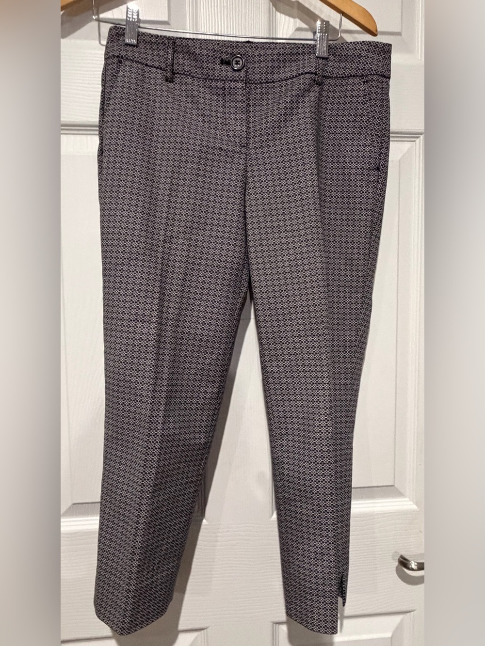 Hilary Radley Black and Gray Micro-Pattern Dress Pants